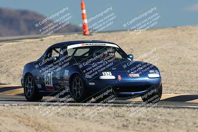 media/Jan-04-2026-SCCA SD (Sun) [[defc442887]]/4-Novice Group/Session 2 (Turn 12)/